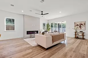 2001 Hearne Ave, Dallas, TX 75208 - Photo 11