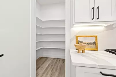 2001 Hearne Avenue #102, Dallas, TX 75208 - Photo 19