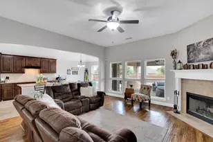 5822 Yellow Rose Ct, Midlothian, TX 76065 - Photo 5