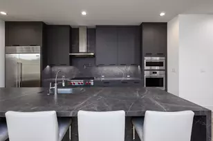 3930 Hawthorne Ave, Dallas, TX 75219 - Photo 9