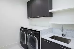 3930 Hawthorne Ave, Dallas, TX 75219 - Photo 23