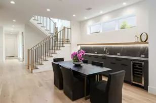 3930 Hawthorne Ave, Dallas, TX 75219 - Photo 7