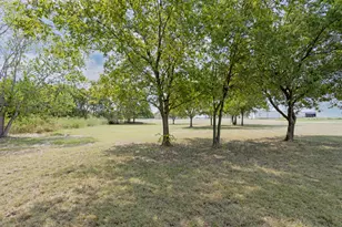 14792 Sam Reynolds Rd, Justin, TX 76247 - Photo 35