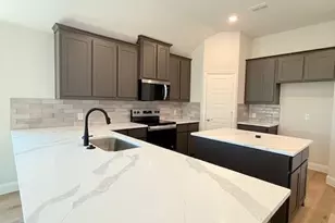 2421 Stardust Trl, Venus, TX 76009 - Photo 11