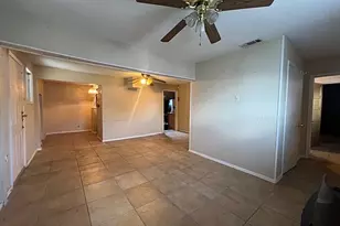 716 E Harvey Ave, Fort Worth, TX 76104 - Photo 9