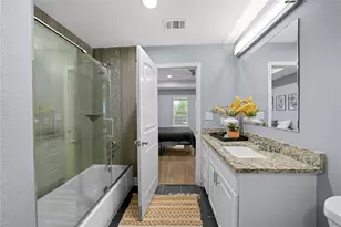 1228 Jones St, Greenville, TX 75401 - Photo 11