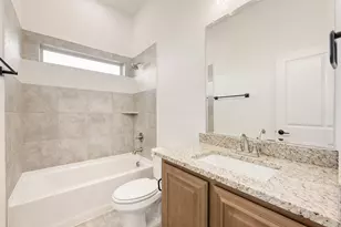 264 Coronado Ct, Granbury, TX 76049 - Photo 9