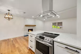 107 E Bayside Dr, Mabank, TX 75156 - Photo 19