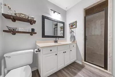 1002 W Elizabeth Drive, Robinson, TX 76706 - Photo 11