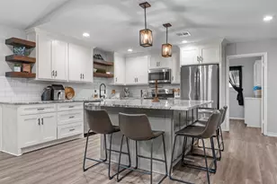 1002 W Elizabeth Dr, Robinson, TX 76706 - Photo 5