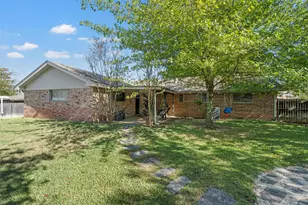 1002 W Elizabeth Dr, Robinson, TX 76706 - Photo 21
