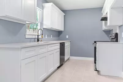 1518 Rockbrook Street, Lancaster, TX 75134 - Photo 3