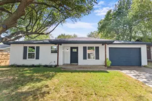 1518 Rockbrook St, Lancaster, TX 75134 - Photo 1