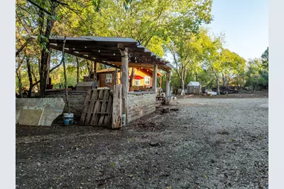 429 County Road 1191, Kopperl, TX 76652 - Photo 15