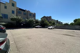 4526 Munger Ave, Dallas, TX 75204 - Photo 15