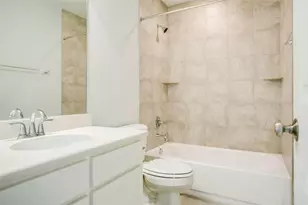 2221 Longwood Dr, Carrollton, TX 75010 - Photo 25