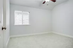 2221 Longwood Dr, Carrollton, TX 75010 - Photo 23