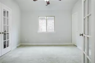 2221 Longwood Dr, Carrollton, TX 75010 - Photo 21