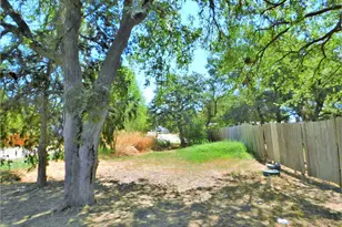 5992 Robinwood St, Little Elm, TX 75068 - Photo 15