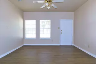 5992 Robinwood St, Little Elm, TX 75068 - Photo 3