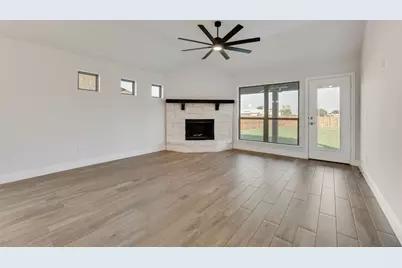 583 Mb S Way, Pilot Point, TX 76258 - Photo 5