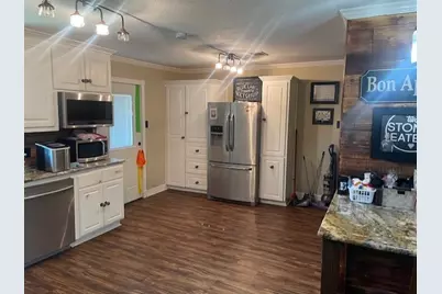 130 Castleman Circle, Hewitt, TX 76643 - Photo 11
