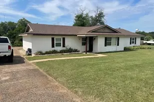 130 Castleman Cir, Hewitt, TX 76643 - Photo 7