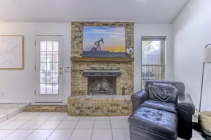 9901 Ivy Leaf Ln, Fort Worth, TX 76108 - Photo 11