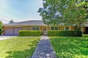 9901 Ivy Leaf Ln, Fort Worth, TX 76108 - Photo 1