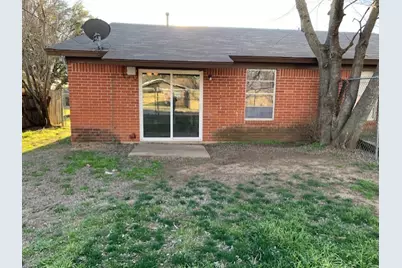 1904 Starling Court, Cleburne, TX 76033 - Photo 11