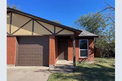 1904 Starling Court, Cleburne, TX 76033 - Photo 1