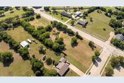 7405 Hightower Drive, North Richland Hills, TX 76182 - Photo 9