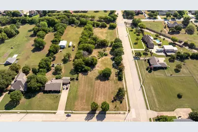 7405 Hightower Drive, North Richland Hills, TX 76182 - Photo 3