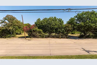 7405 Hightower Drive, North Richland Hills, TX 76182 - Photo 17