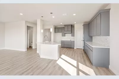 221 Coronado Court, Granbury, TX 76049 - Photo 13