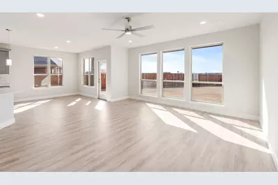 221 Coronado Court, Granbury, TX 76049 - Photo 17