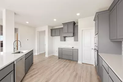 221 Coronado Court, Granbury, TX 76049 - Photo 9