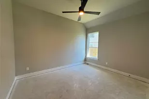 136 Grey Wolf, Godley, TX 76044 - Photo 11