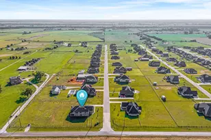 701 Olivia Ln, Collinsville, TX 76233 - Photo 5