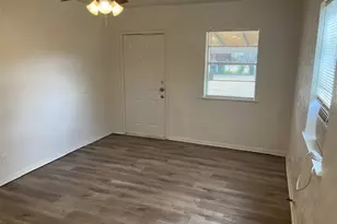 821 Bayport Dr, Lancaster, TX 75134 - Photo 5