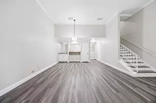 207 E Harwood Rd, Euless, TX 76039 - Photo 9