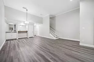 207 E Harwood Rd, Euless, TX 76039 - Photo 5