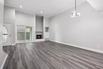 207 E Harwood Road #14, Euless, TX 76039 - Photo 11