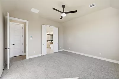 129 Mikasi, Godley, TX 76044 - Photo 35