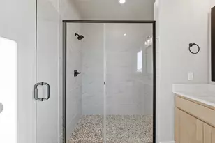 129 Mikasi, Godley, TX 76044 - Photo 31