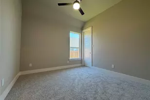 129 Mikasi, Godley, TX 76044 - Photo 17