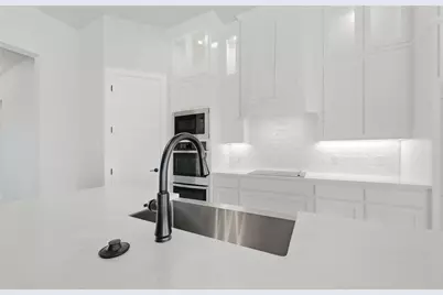 129 Mikasi, Godley, TX 76044 - Photo 13