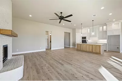 129 Mikasi, Godley, TX 76044 - Photo 21