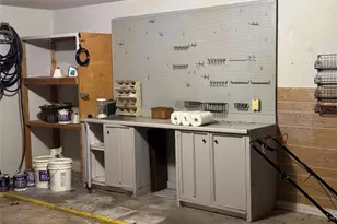 6023 Melrose Cir, Granbury, TX 76049 - Photo 7