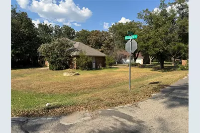 6023 Melrose Circle, Granbury, TX 76049 - Photo 13